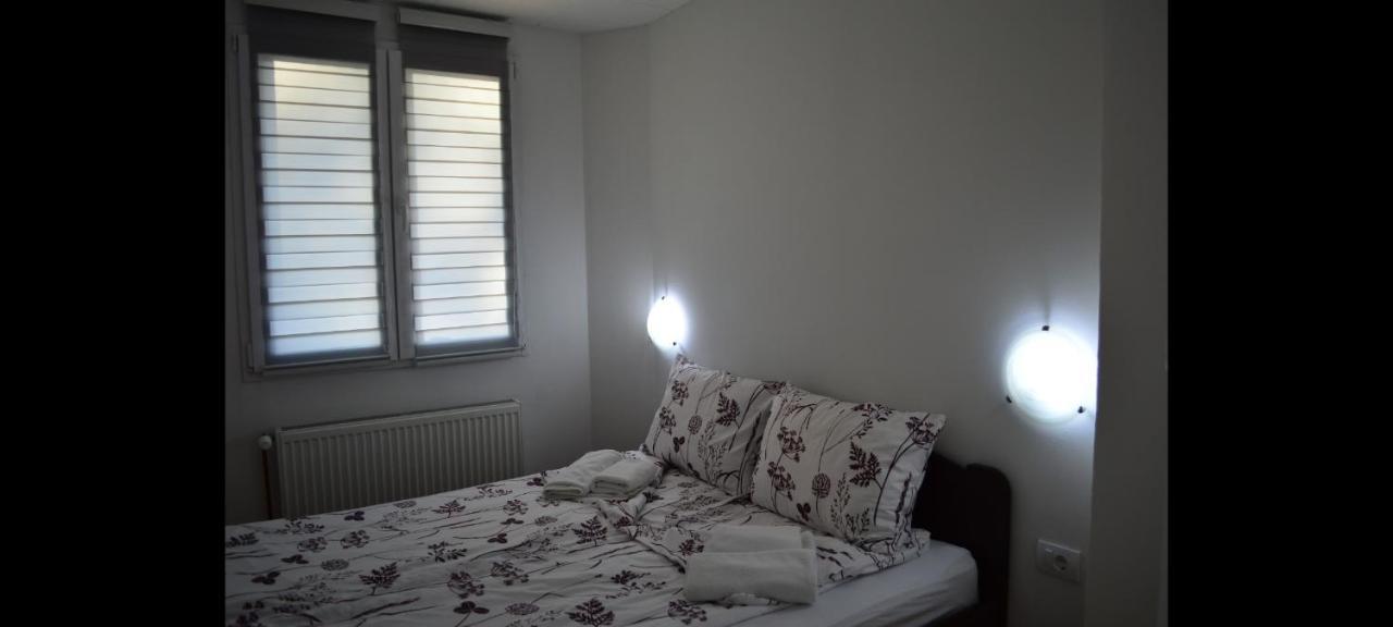 Apartman Linera โซโคบานยา ภายนอก รูปภาพ